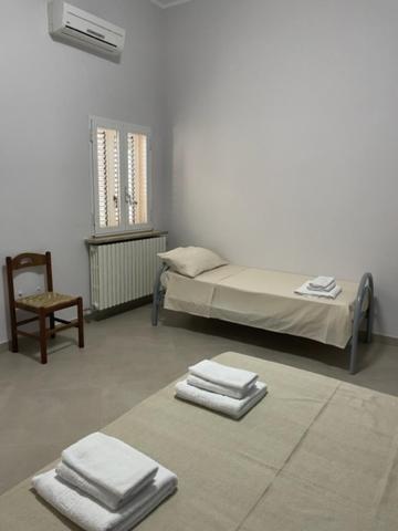 Dimora Nonna Ada Bed and Breakfast Aradeo Buitenkant foto