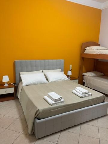 Dimora Nonna Ada Bed and Breakfast Aradeo Buitenkant foto